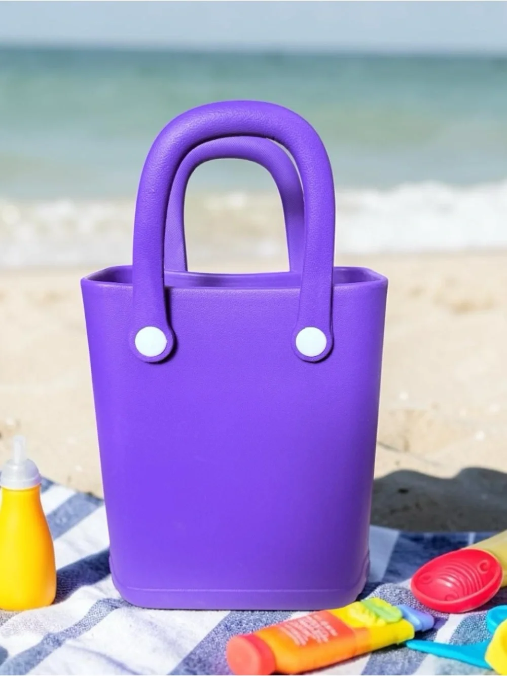 💜Purple Mini EVA Tote Bag for Beach 🏝️ or Pool!  NWOT - Picture 6 of 7